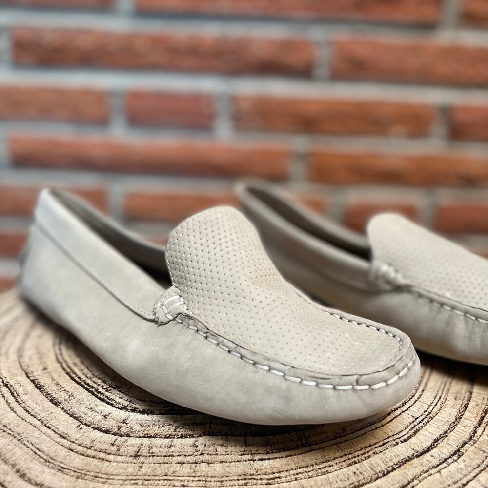 Massimo Matteo Light Gray Suede Driving Loafers